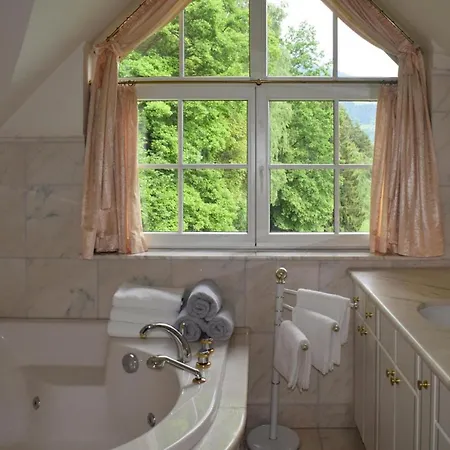 Prázdninový dům By With Whirlpool *