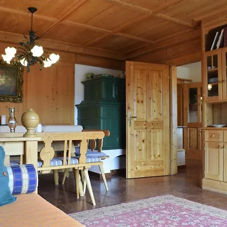 By With Whirlpool Ferienhaus *